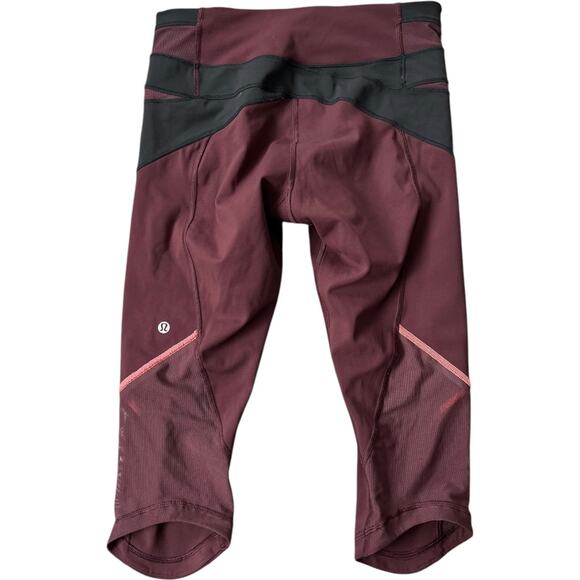 Lululemon Kris Cross Crop (Full-On Luxtreme) Bordeaux Drama / Black EUC Size 6 - Picture 9 of 11